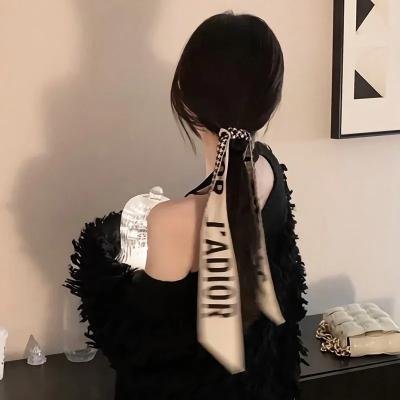 下午一点的她